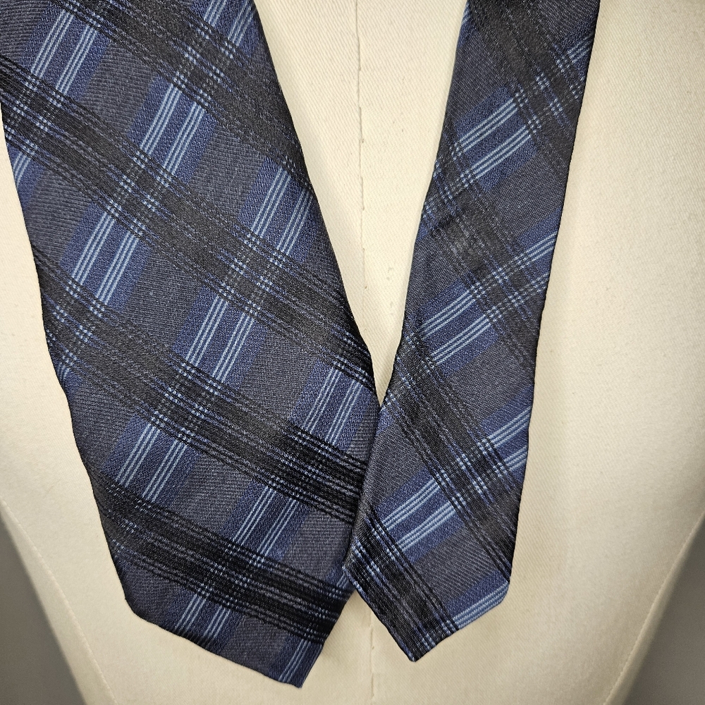 John Varvatos Luxe Black And Blue Plaid Tie